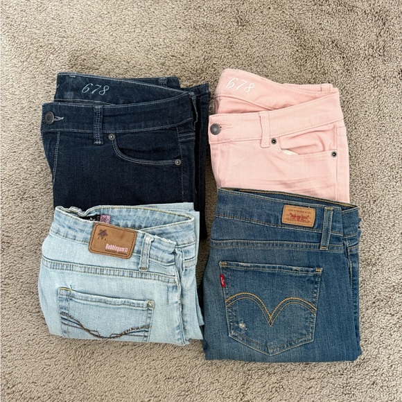 Levi's Denim - Denim Jeans Pants Bundle Levi's Women's Jeans The Limted